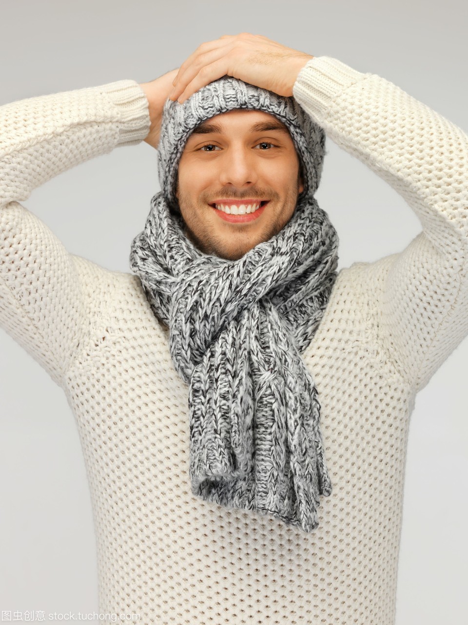 溫暖與英俊并存 冬日時(shí)尚的魅力瞬間